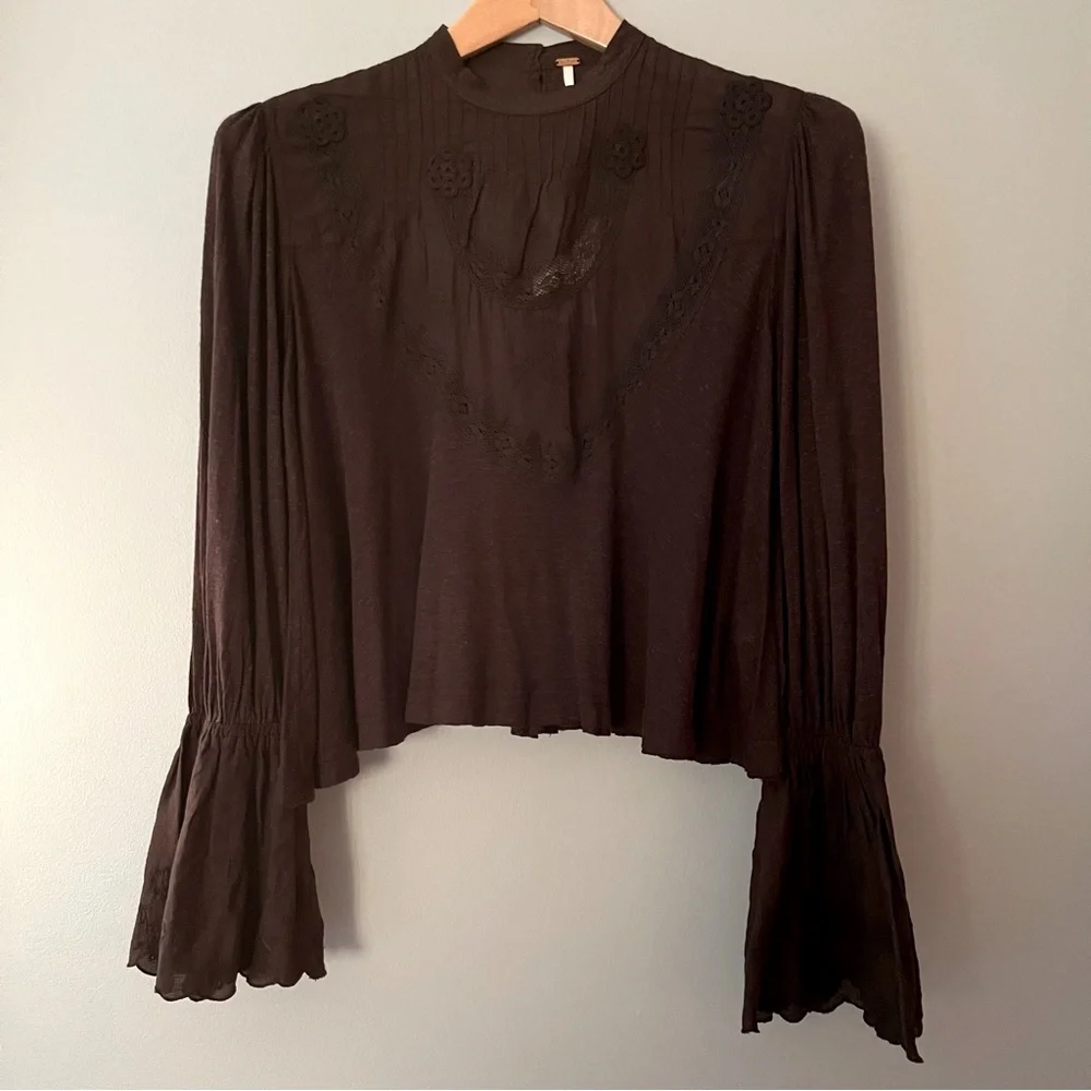 FREE PEOPLE Boho Femme Fatale Embroidered Long Sleeve Top - Anthracite